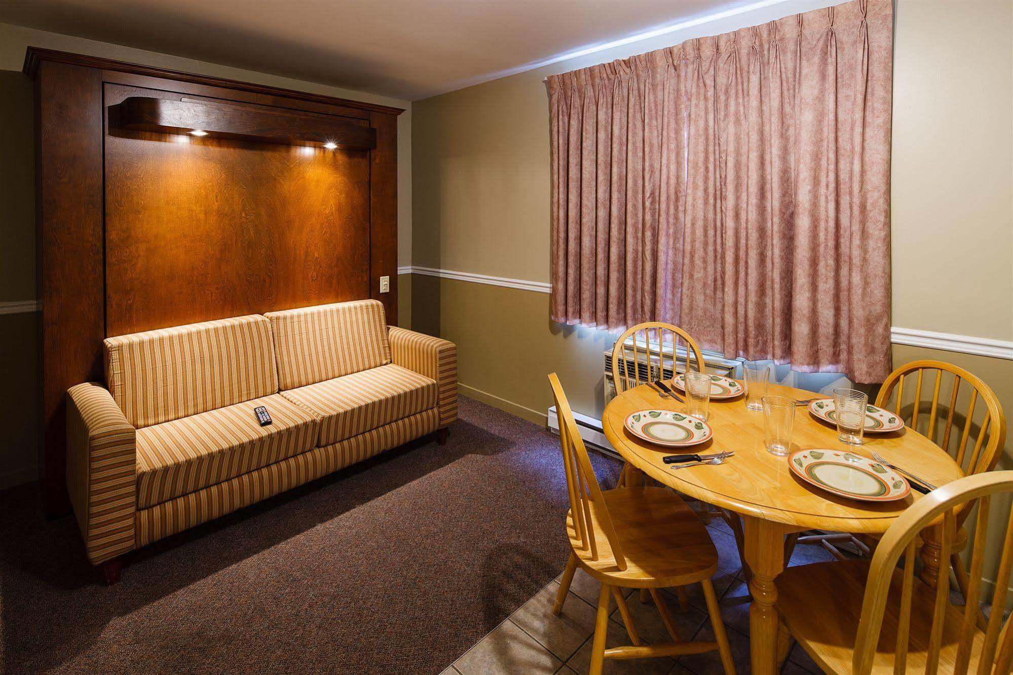 Hotel Le Roberval Μόντρεαλ Εξωτερικό φωτογραφία